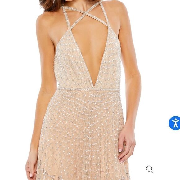 NWT Mac Duggal 93701 Embellished Plunge Neck Sleeveless Gown Size 6 - Picture 2 of 15